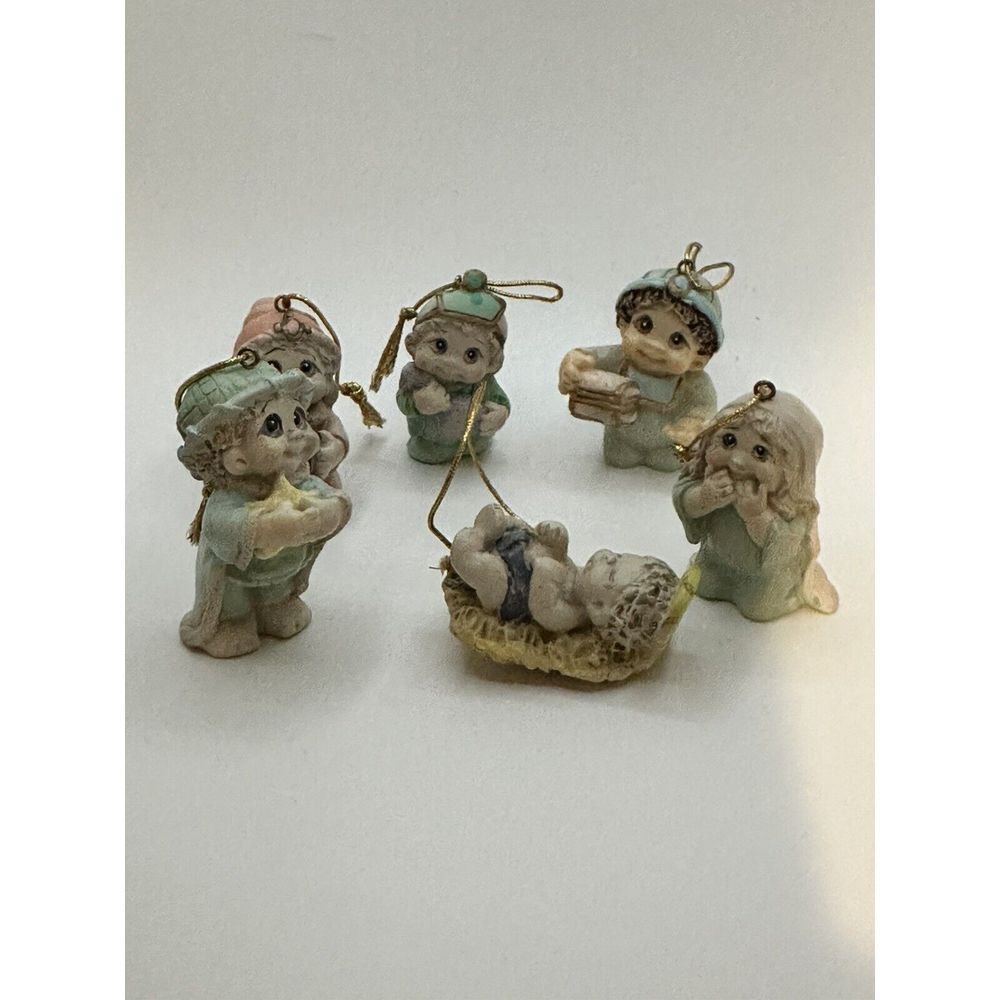 2001 Nativity Dreamsicles Polystone Mini Nativity Ornaments 6 Piece Set